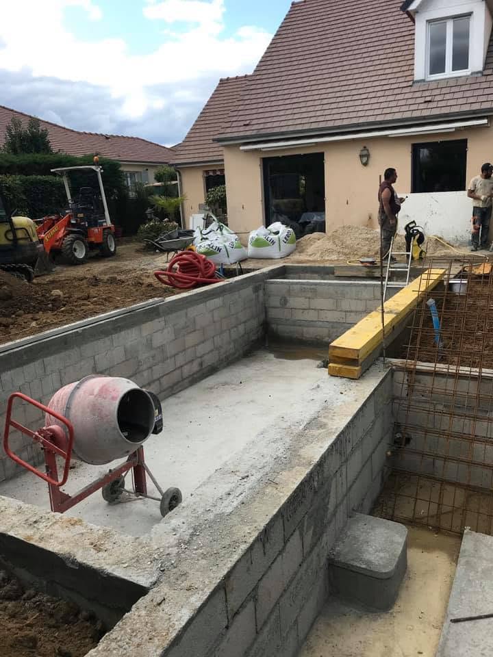 Construction de maison avec réalisation des fondations
